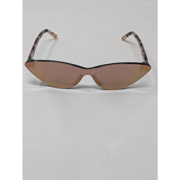 Diff Mya HM-TF65 Sunglasses, Himalayan Pink Tortoise Frame - Picture 3 of 9